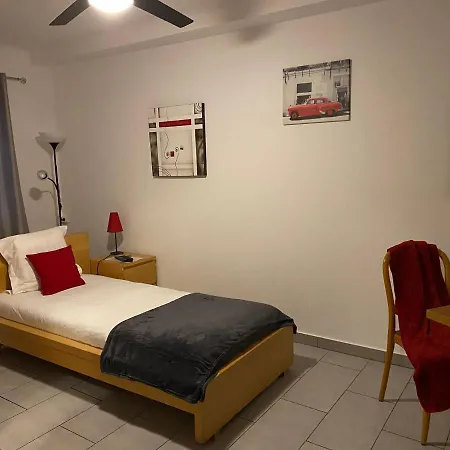 Hotel Belle Fontaine *