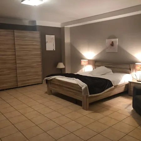 Belle Fontaine Hotel *